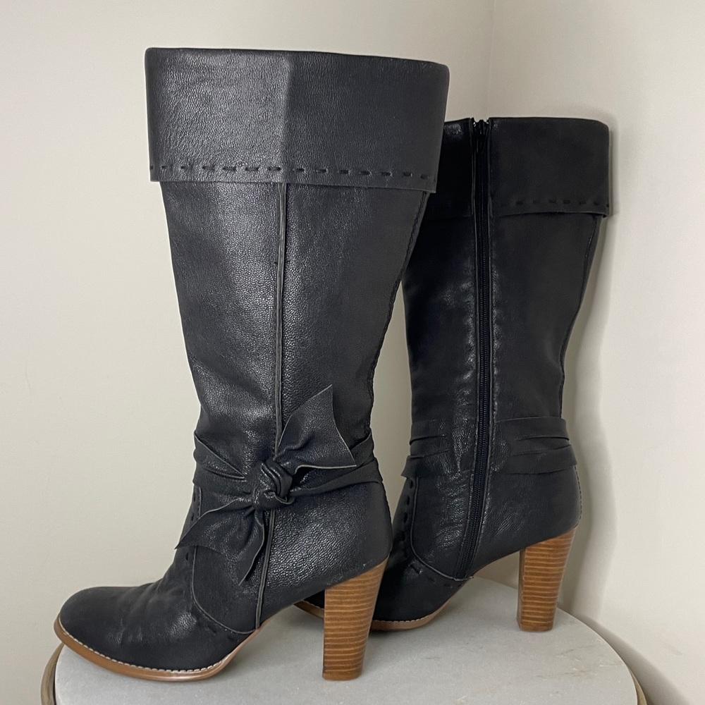 One Thousand Steps OOO Black Leather Boots 3” Heels Women's Sz 7